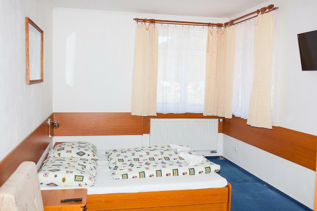 Penzion Centrum Oravsky Biely Potok Ngoại thất bức ảnh